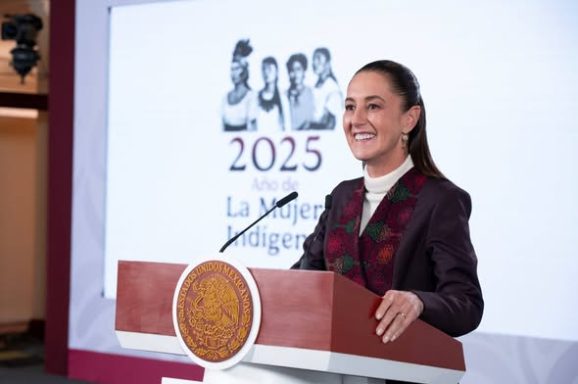 Conferencia de Prensa Matutinas "Las Mañaneras del Pueblo" Con la Presidenta Claudia Sheinbaum Pardo, en Palacio Nacional.